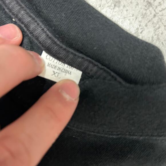 Heavy Duty Hard Rock Tee - Picture 2 of 2